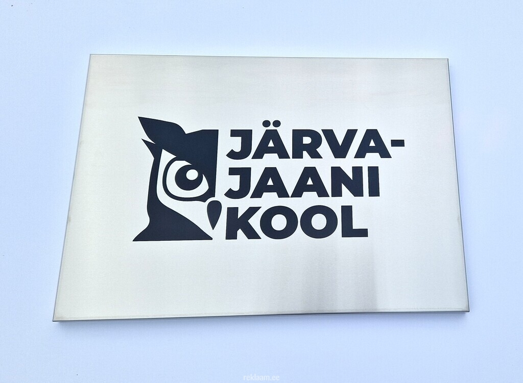 Järva Jaani kooli silt