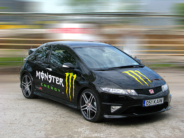 MONSTER´i Honda Civic kujundus ja kleepimine