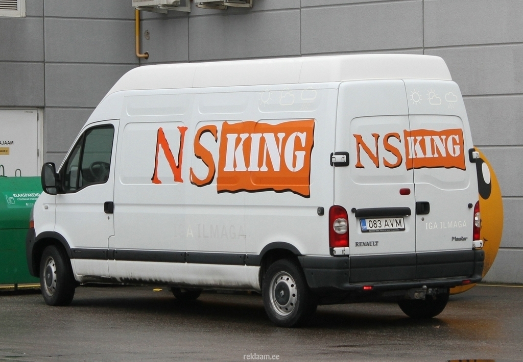 NS kinga reklaambuss