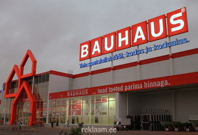 Bauhaus valgusreklaamid