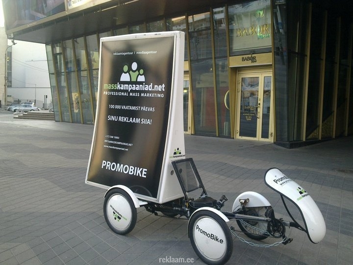 Promobike välireklaam