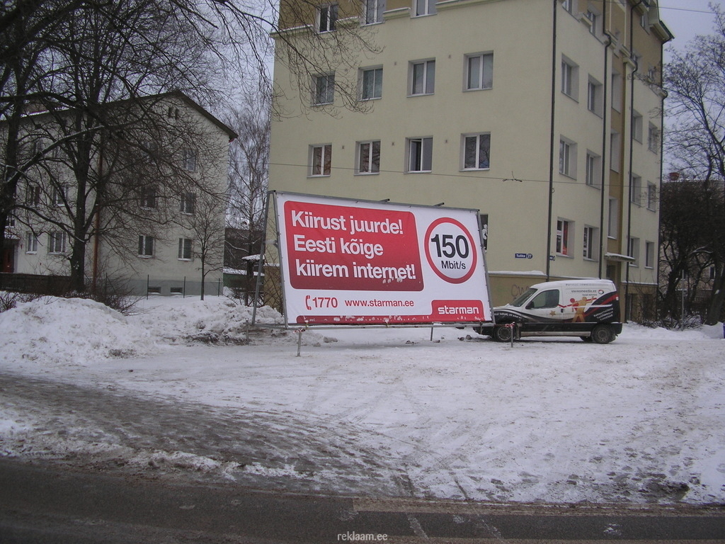 Reklaamtreiler Kristiine ristmikul, mis üks liiklustihedamaid sõlmpunkte Tallinnas. Hetkel ajutise kampaania raames seal ka superhind.
Küsi pakkumine: http://www.stereomeedia.ee/teenuste-hinnainfo