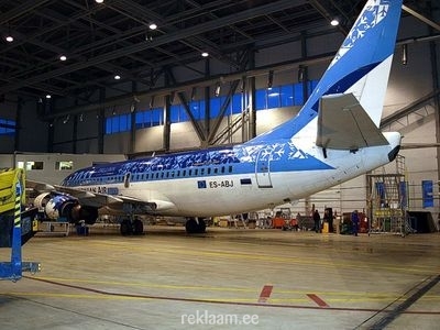 KLeebised Estonian Airi lennukil