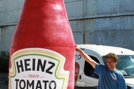 Täispuhutav Heinz ketšupi pudel, 3,5m