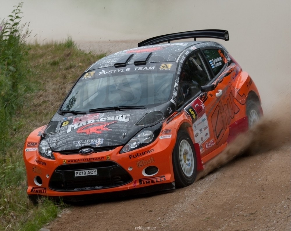 Tony Gardemeisteri üle kleebitud ralliauto.