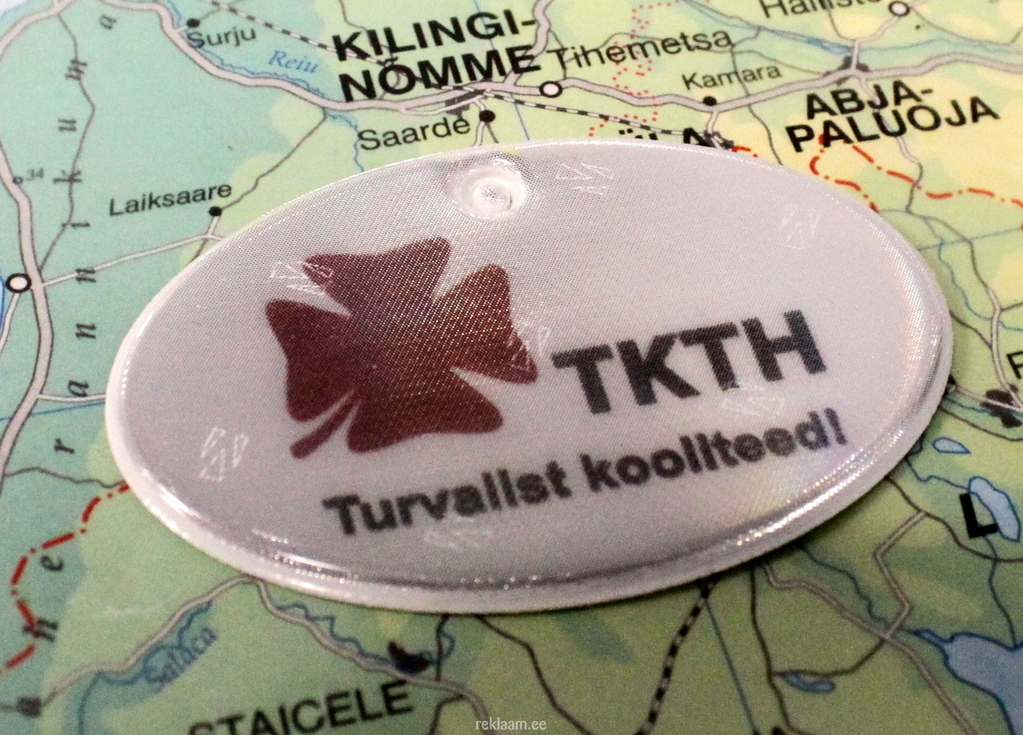 TKTH logoga helkur