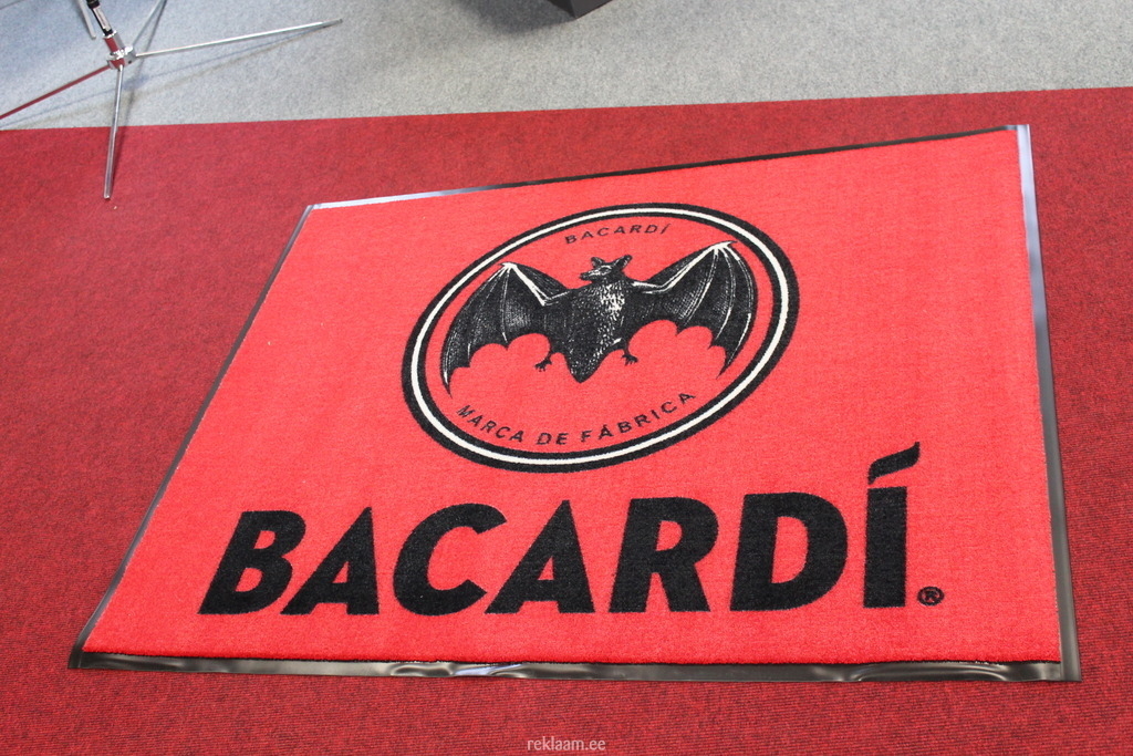 Bacardi logomatt