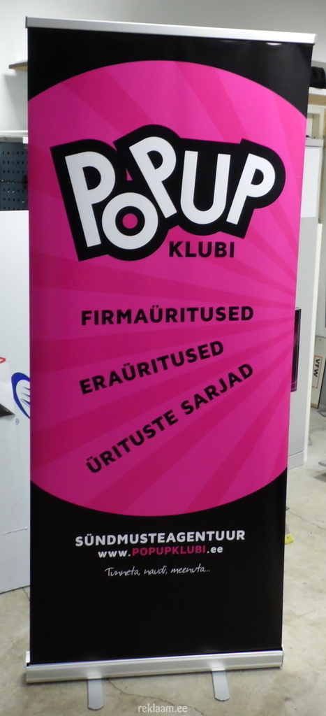 Popup logoga roll up