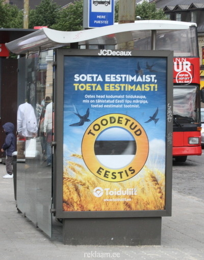 Soeta eestimaist reklaam bussipeatuses