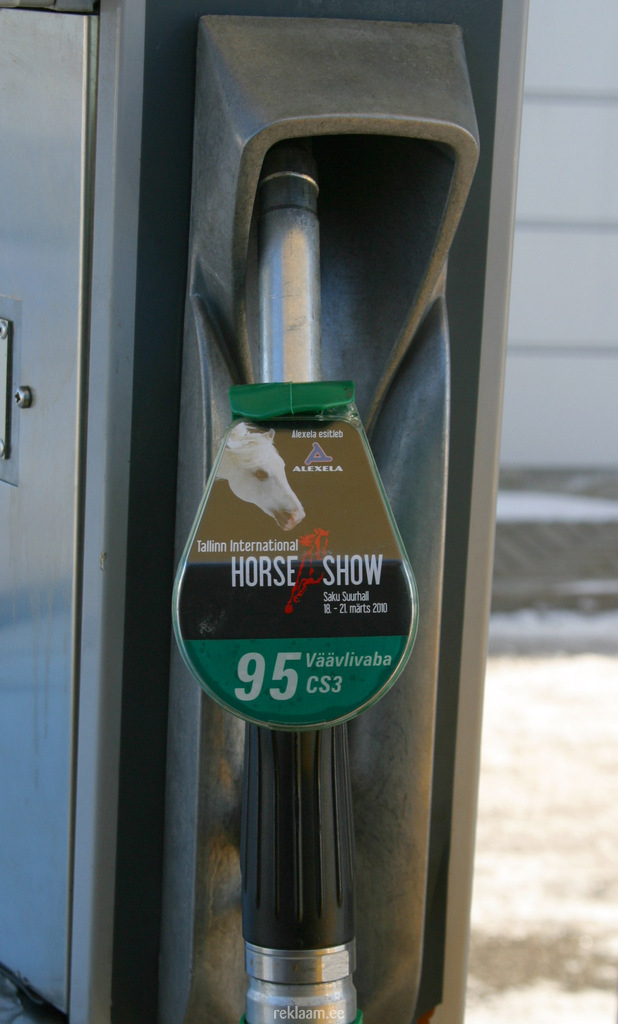 Horse show reklaam tankimispüstolil