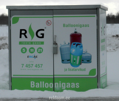 Reola Gaas reklaamkleebised plekist kapil