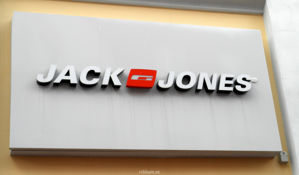 Jack & Jones valgusreklaamtähed