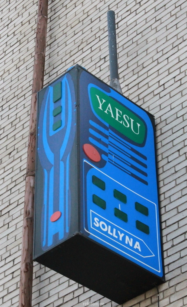 Yaesu valguskast