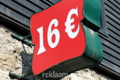 16 EUR valguskast 