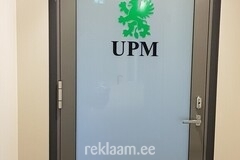 UPM uksekleebised