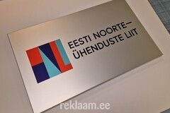 Eesti Noorteühenduste liit logosilt